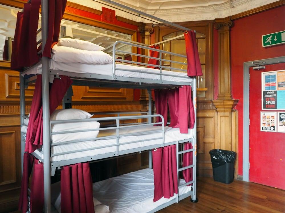 St Christophers Inns Edinburgh Hostel Exterior photo